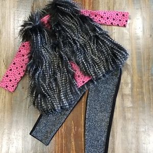 Betsy Johnson faux fur vest with matching shirt an